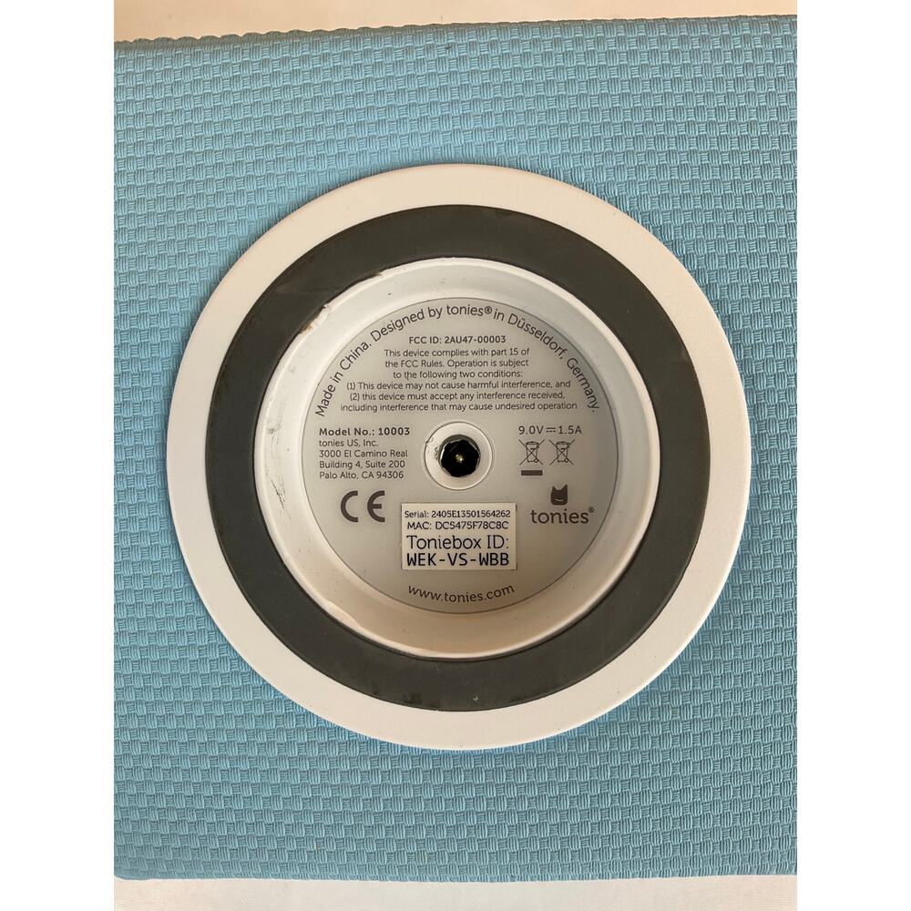 Toniebox Kids Audio Player, Starter Speaker Unit and Charger Only w/ Tote Bag - Picture 10 of 11